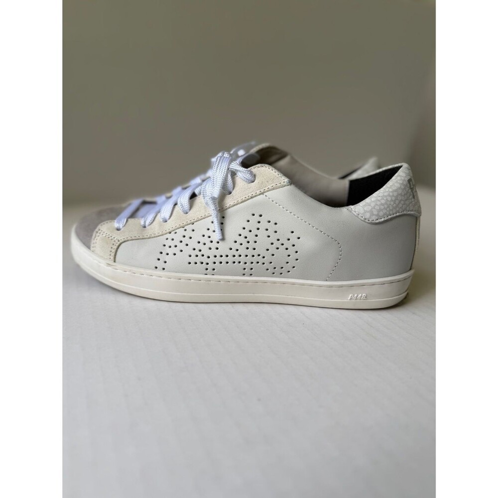 P448 John Pixel White and Grey Silver Sneakers Size 38